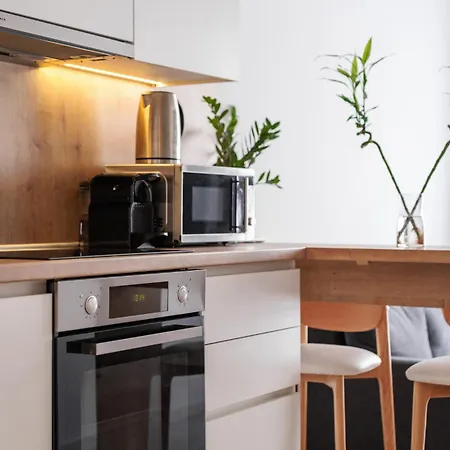 Skg Cityscape Metropolis 4*